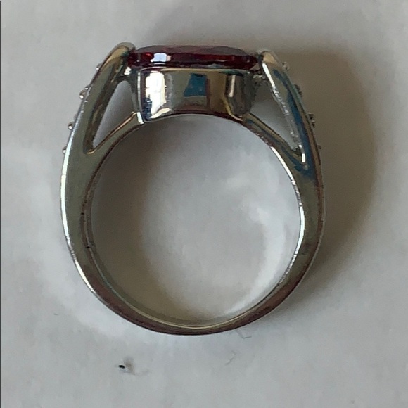 Ruby Red Oval Silver Ring - Picture 4 of 4